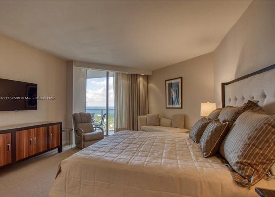 Bedroom, Interior, Water