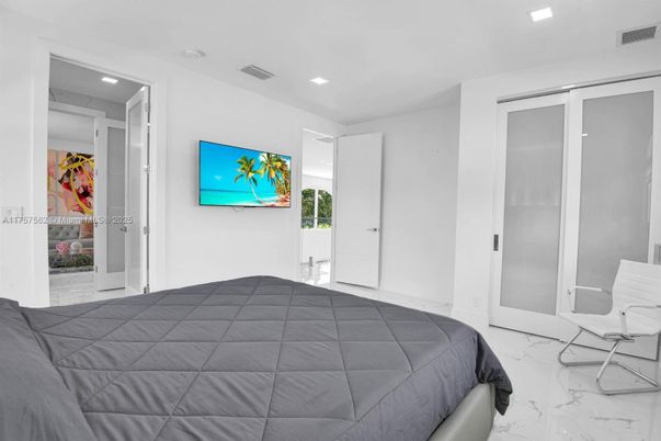 Bedroom, Interior, Marble, Recessed Lighting