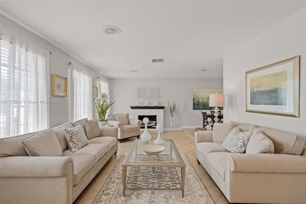 Fireplace, Interior, Living room, Recessed Lighting