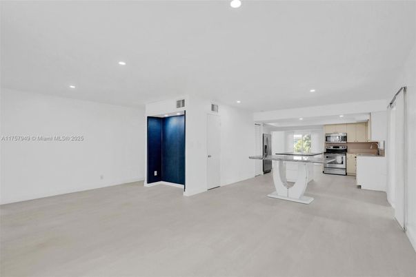 Empty room, Interior, Kitchen, Recessed Lighting, Stainless Steel Appliances