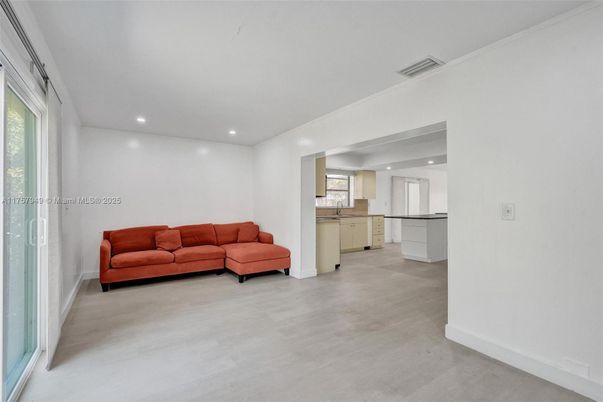 Interior, Kitchen, Living room, Recessed Lighting