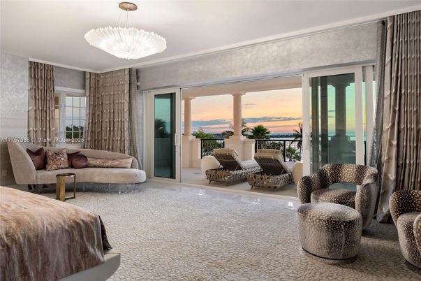 Bedroom, Interior, Living room, Pendant Lights