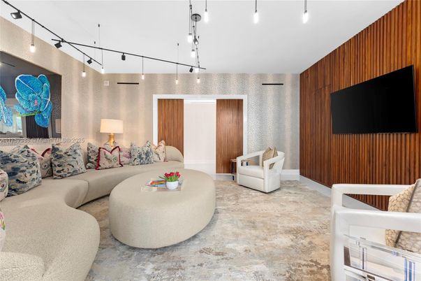 Interior, Living room, Pendant Lights