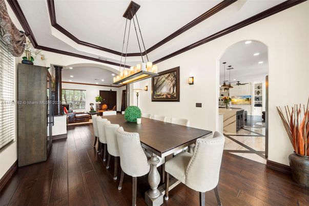 Dining room, Interior, Kitchen, Living room, Pendant Lights, Recessed Lighting, Wood Texture Flooring