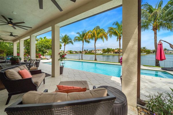 Exterior, Pool, Water