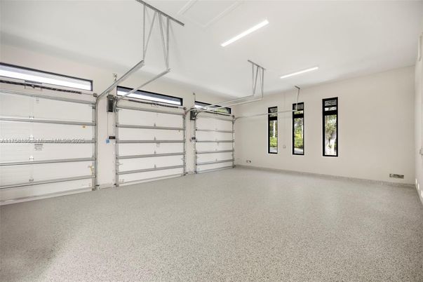 Garage, Interior, Recessed Lighting