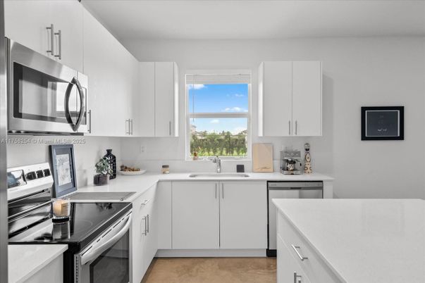 Interior, Kitchen, Stainless Steel Appliances