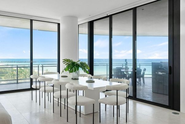 Dining room, Interior, Water