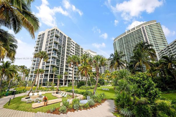 Exterior, Facade, Condo Building