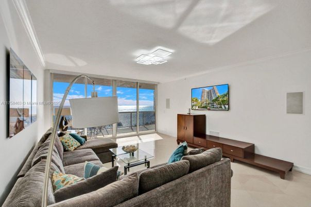 Interior, Living room, Water