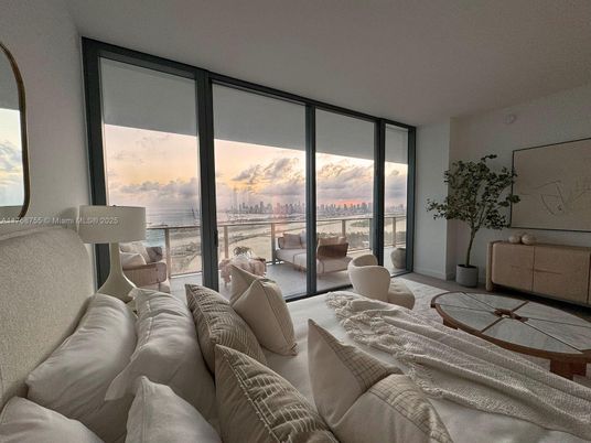 Interior, Living room, Water