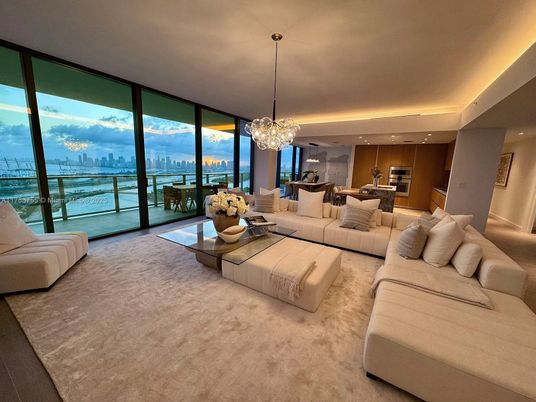 Dining room, Interior, Kitchen, Living room, Pendant Lights, Recessed Lighting, Stainless Steel Appliances, Water