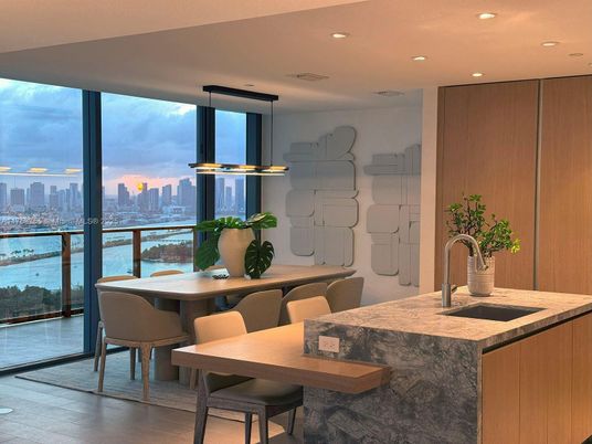 Dining room, Interior, Pendant Lights, Recessed Lighting, Water, Wood Texture Flooring