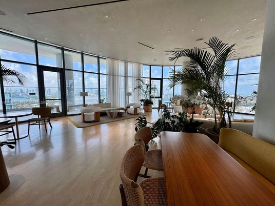 Dining room, Interior, Living room, Recessed Lighting, Wood Texture Flooring