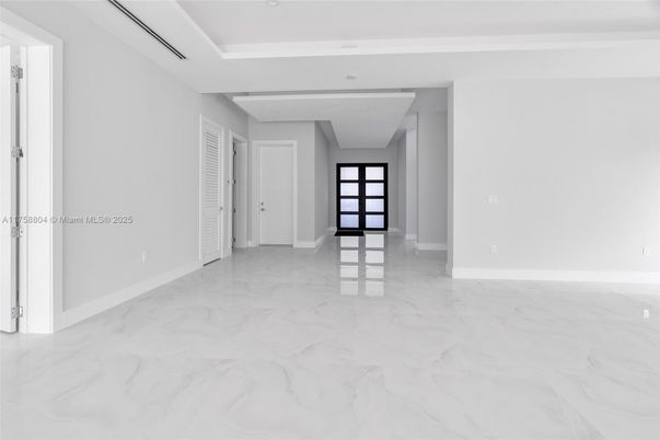 Empty room, Interior, Marble