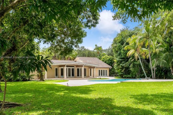 Backyard, Exterior, Pool