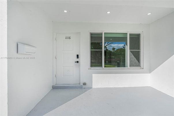 Exterior, Recessed Lighting