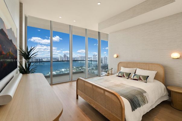 Bedroom, Interior, Recessed Lighting, Water, Wood Texture Flooring