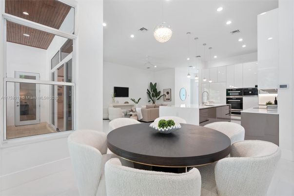 Dining room, Interior, Kitchen, Living room, Pendant Lights, Recessed Lighting, Stainless Steel Appliances, Wooden Ceilings