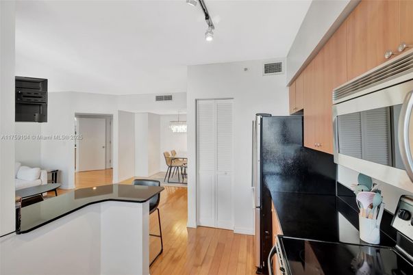 Chandelier, Dining room, Interior, Kitchen, Wood Texture Flooring