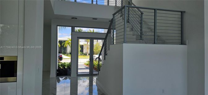 Interior, Marble