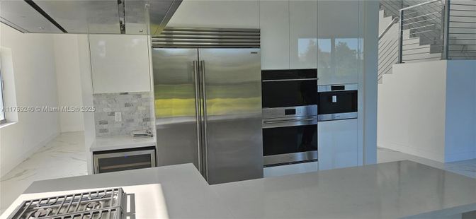 Interior, Kitchen, Marble, Stainless Steel Appliances