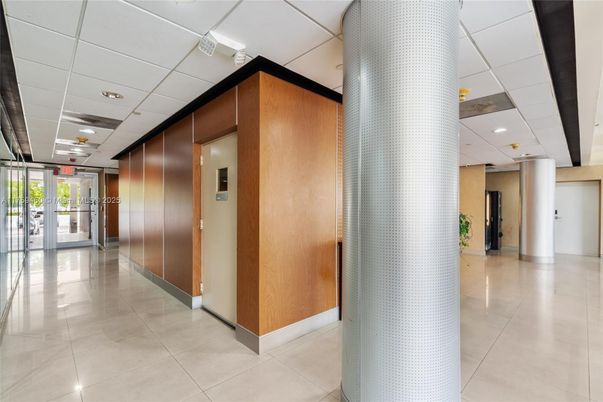 Elevator, Interior, Recessed Lighting
