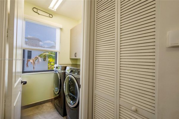 Interior, Utility Closets, Washer