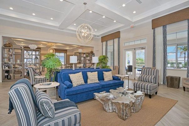 Chandelier, Dining room, Interior, Living room, Pendant Lights, Recessed Lighting, Wood Texture Flooring