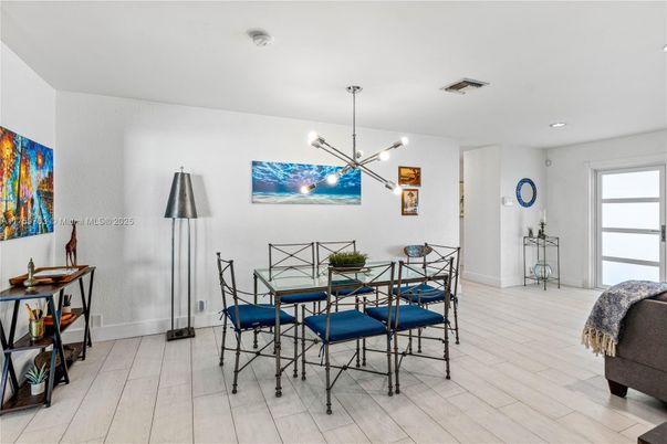 Dining room, Interior, Pendant Lights, Recessed Lighting, Wood Texture Flooring