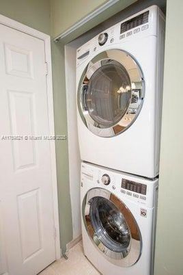 Interior, Utility Closets, Washer