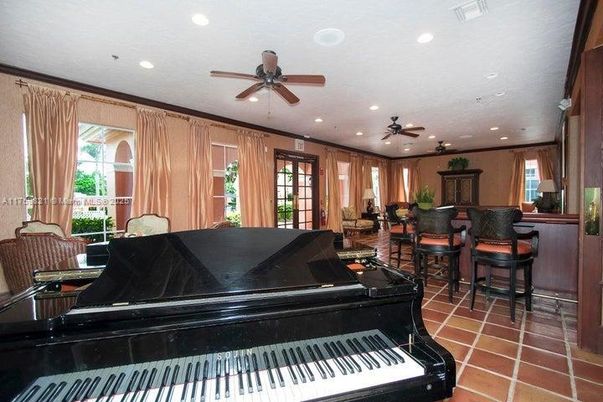 Interior, Piano, Recessed Lighting