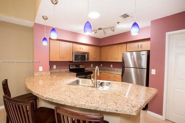 Interior, Kitchen, Pendant Lights, Stainless Steel Appliances