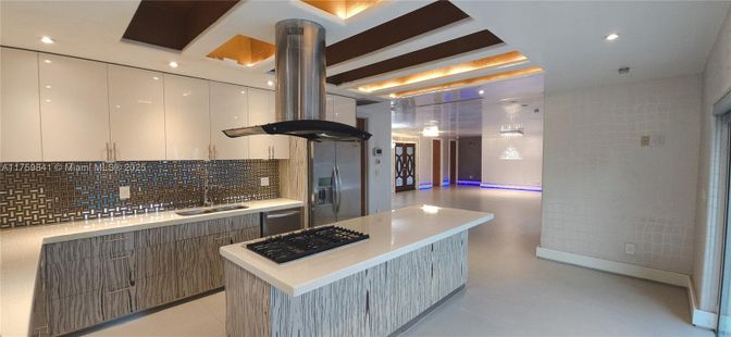 Interior, Kitchen, Recessed Lighting