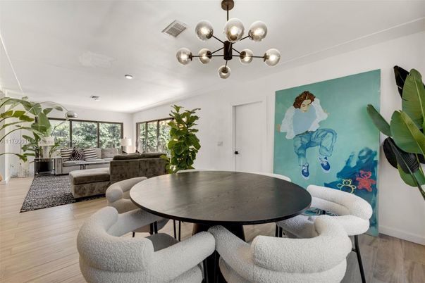 Dining room, Interior, Living room, Pendant Lights, Recessed Lighting, Wood Texture Flooring