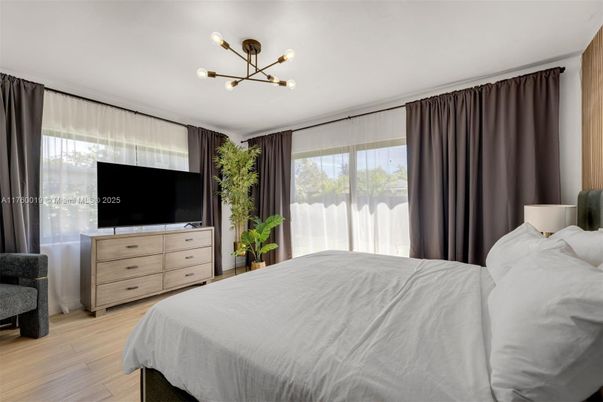 Bedroom, Interior, Pendant Lights, Wood Texture Flooring
