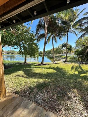 Backyard, Exterior, Lake