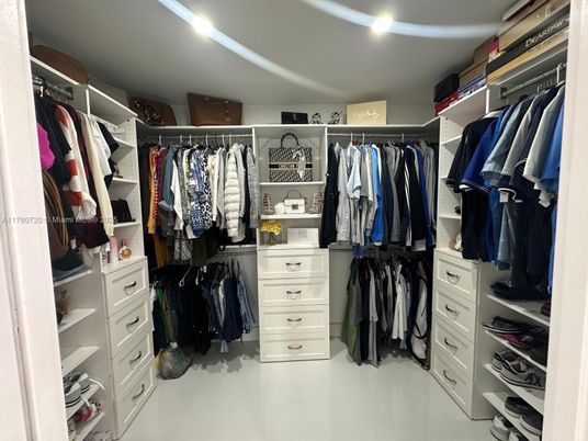 Interior, Recessed Lighting, Walk-in Closets