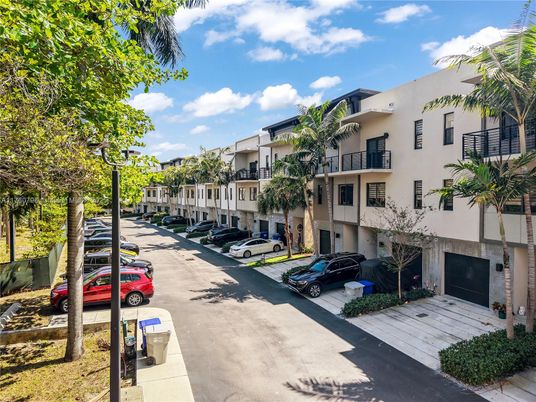 Exterior, Facade, Condo Building