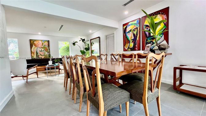 Dining room, Interior, Living room, Recessed Lighting