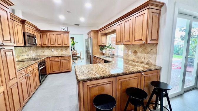 Interior, Kitchen, Recessed Lighting