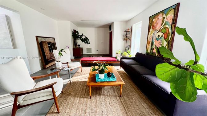 Billiard Table, Game Room, Interior, Living room