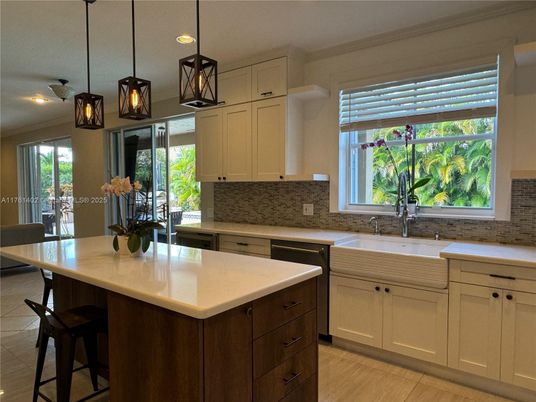Interior, Kitchen, Pendant Lights, Recessed Lighting, Wood Texture Flooring