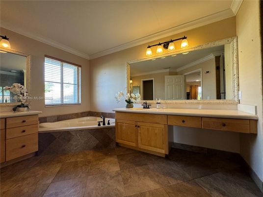 Bathroom, Dual Sink Vanities, Interior