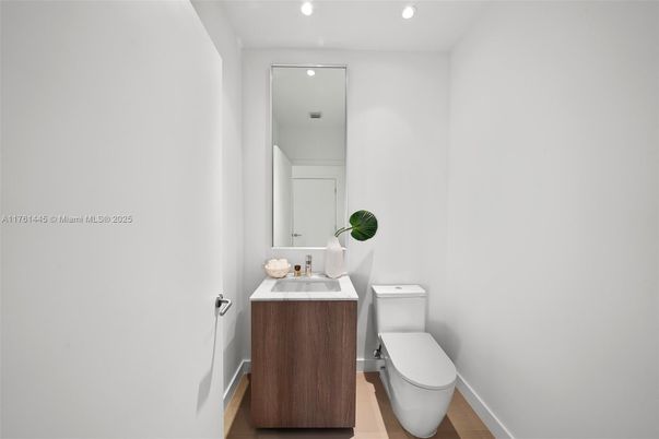 Bathroom, Interior, Recessed Lighting, Wood Texture Flooring