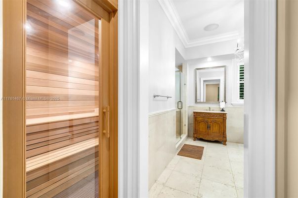 Bathroom, Interior, Recessed Lighting, Sauna Room