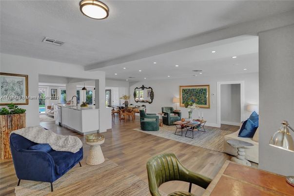 Dining room, Interior, Living room, Recessed Lighting, Wood Texture Flooring
