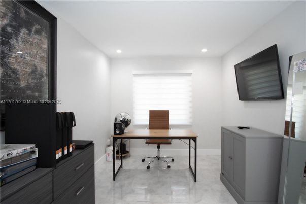 Home Office, Interior, Recessed Lighting