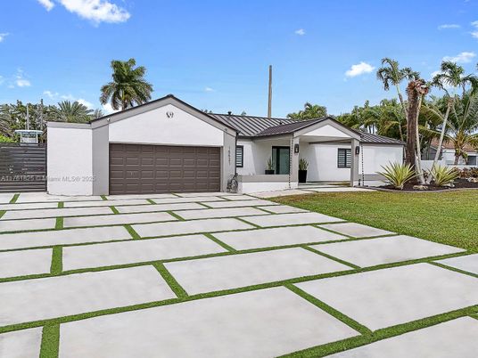 Attached, Backyard, Exterior, Facade, Ranch