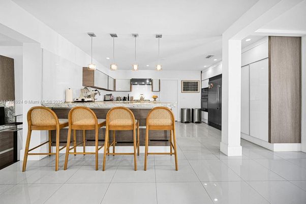 Interior, Kitchen, Pendant Lights, Recessed Lighting, Stainless Steel Appliances
